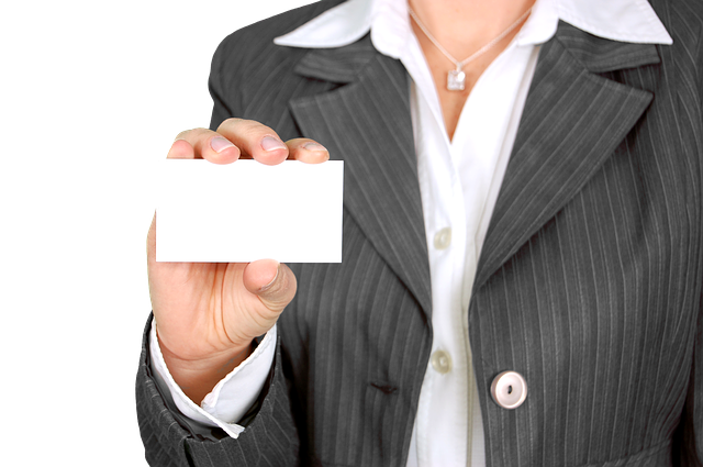 business-card-427513_640